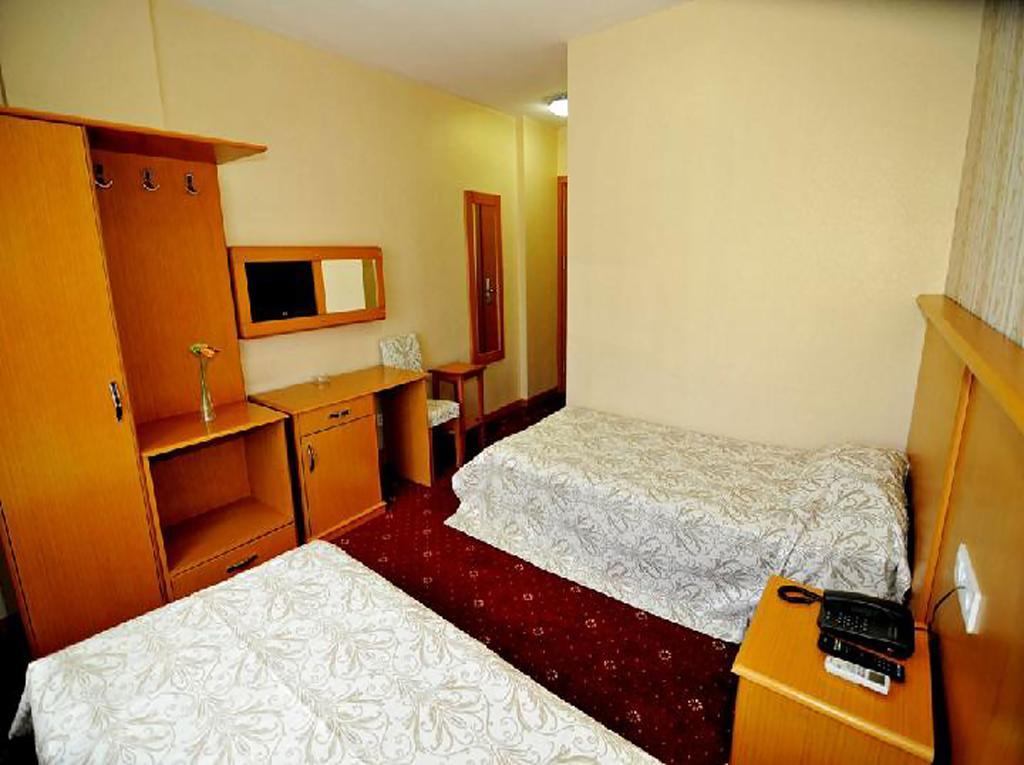 Ilıcak Hotel İstanbul Oda fotoğraf